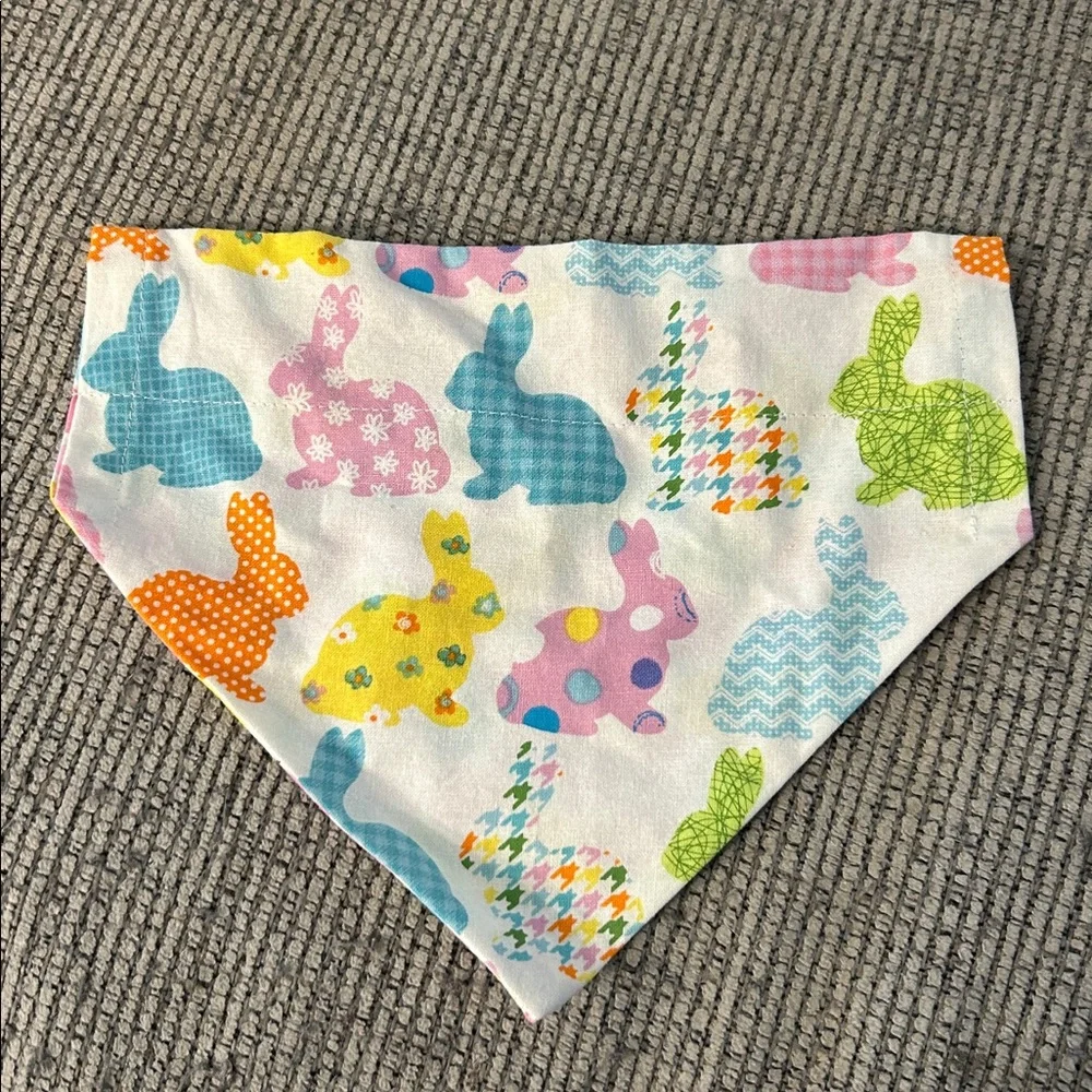 🟣 4/$15 Colorful Easter Egg Dog Bandana NEW reversible slips over a collar